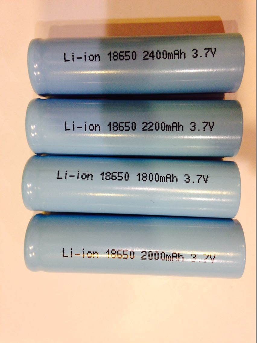 Высокотемпературная перезаряжаемые батарея иона лития